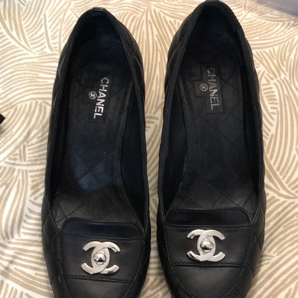 channel chuck heel very cool